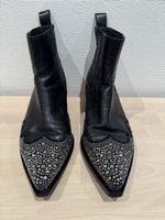 ✨🇮🇹 Italian Leather Ankle Boots with Studded Toe