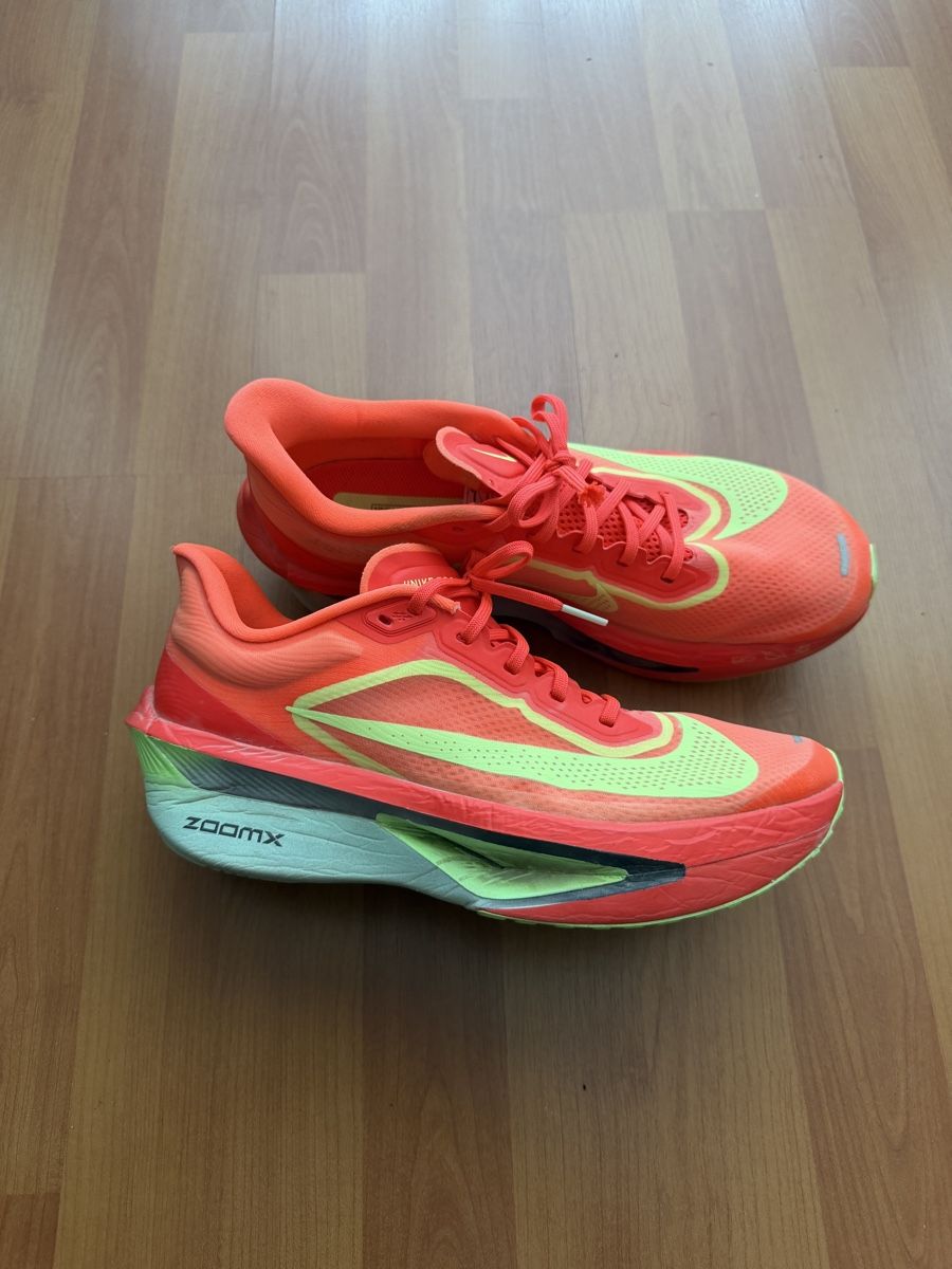 Nike Chaussures hommes: Nike Zoom Fly – D'occasion à Basel par Move17