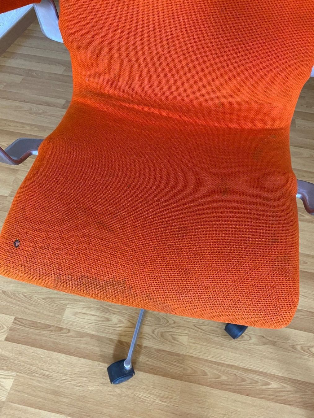 Stühle: Chaise de bureau ARNE JACOBSEN Oxford – Gebraucht aus Roche VD von luc_jwm5 5