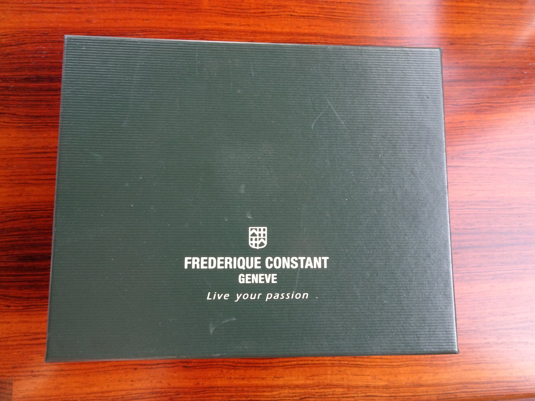 Scatole porta orologi: Uhrenbox mit Umbox FREDERIQUE CONSTANT GENEVE – Usato da Vernate venduto da Cervo0 5