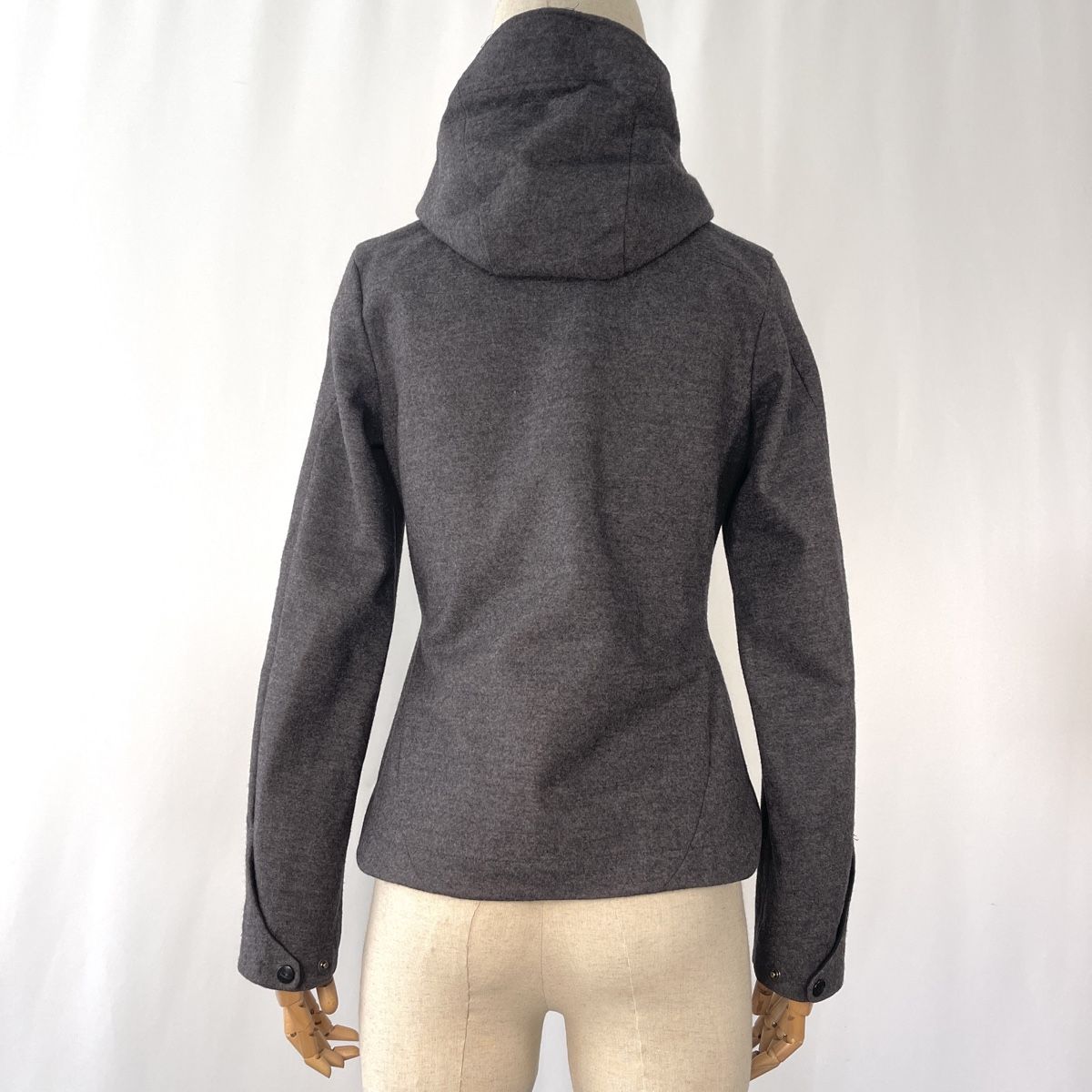 Icebreaker Giacche: ICEBREAKER PARAMOUNT Hooded Jacket – Nuovo (secondo la descrizione) da Freienbach venduto da Avviivva_Shop 5
