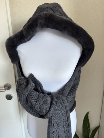 Hoodie and schal in one from Max mara