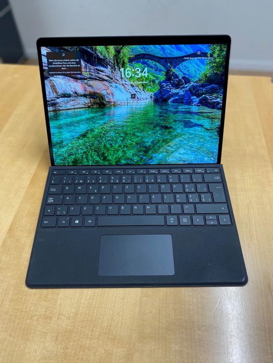 Microsoft Surface Pro X inkl. Dock, Keyboard, Displayportkab Kaufen
