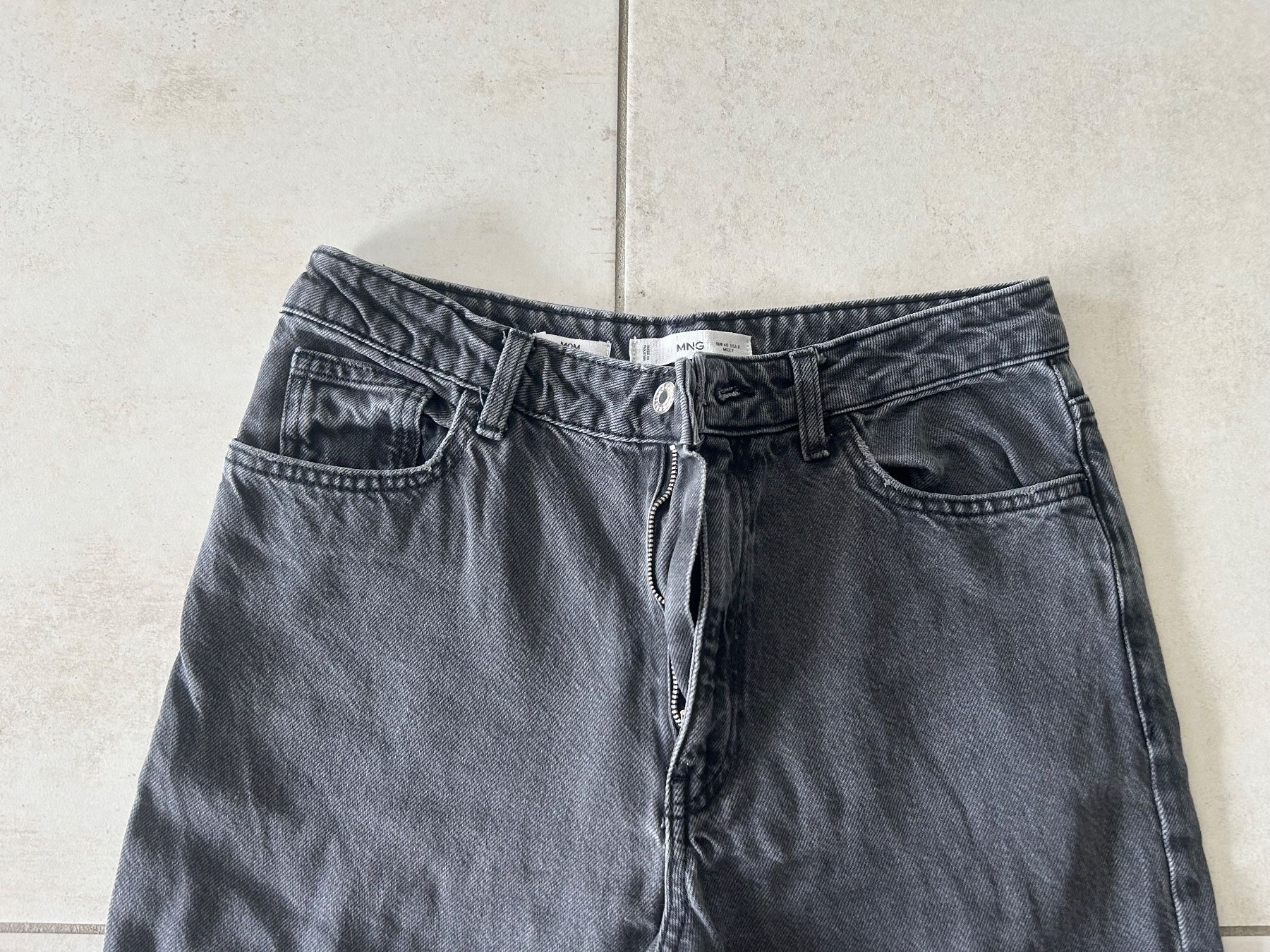 Mango Jeans: Jeans Mango Mom – Usato da Courrendlin venduto da loko2910 1