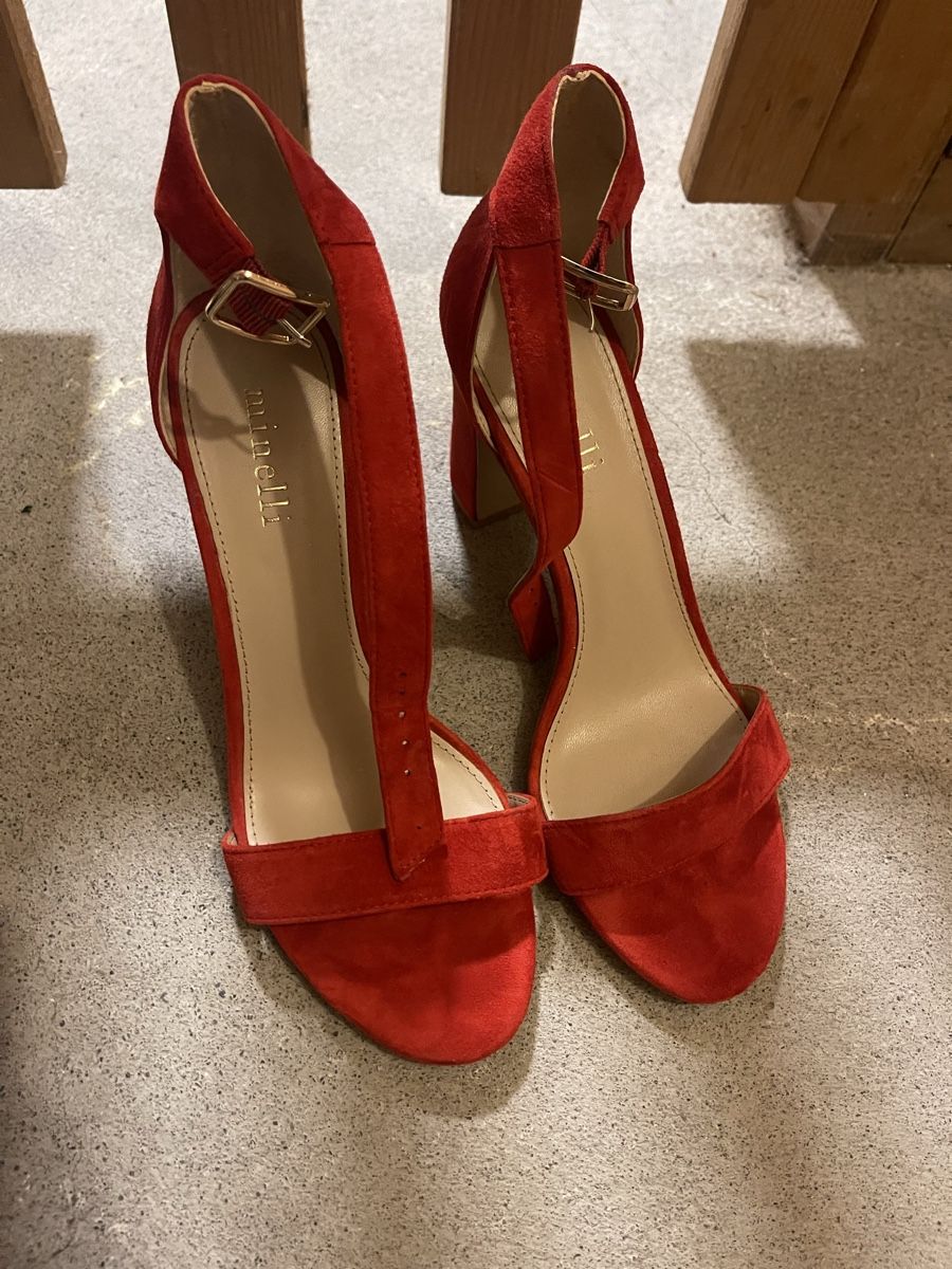 Scarpe da donna: Rote Minelli Sandalen mit Absatz Gr 39 – Nuovo (secondo la descrizione) da Horgen venduto da Ed0