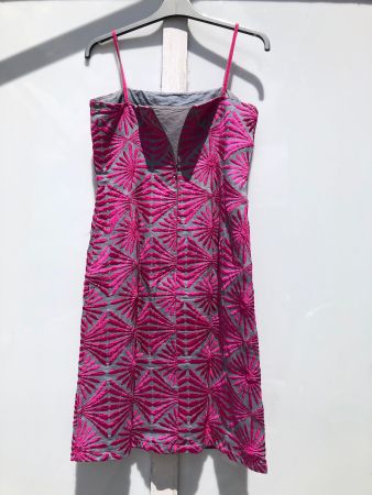 SOMMERKLEID FRENCH CONNECTION, GR. S, PINK/GRAU, HINGUCKER