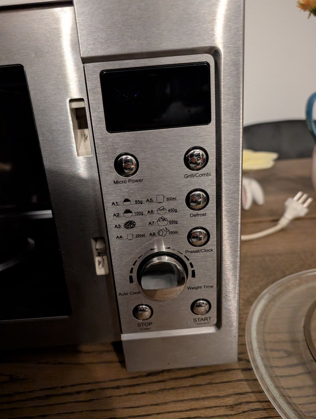 Appareils de cuisine: König Mikrowelle 800W – D'occasion à Rheineck par Namaste 3