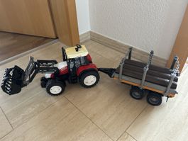 Traktor mit Anhänger Spielzeug