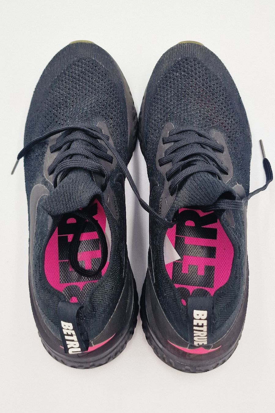 Nike Scarpe da donna: Original Nike Epic React Flyknit.  Grösse 41. wie neu! – Nuovo (secondo la descrizione) da Affeltrangen venduto da Szafaoli 7