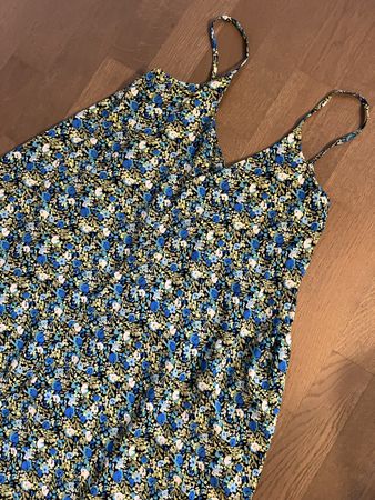 Blumenkleid Sommerkleid Gr.34 Nasty Gal