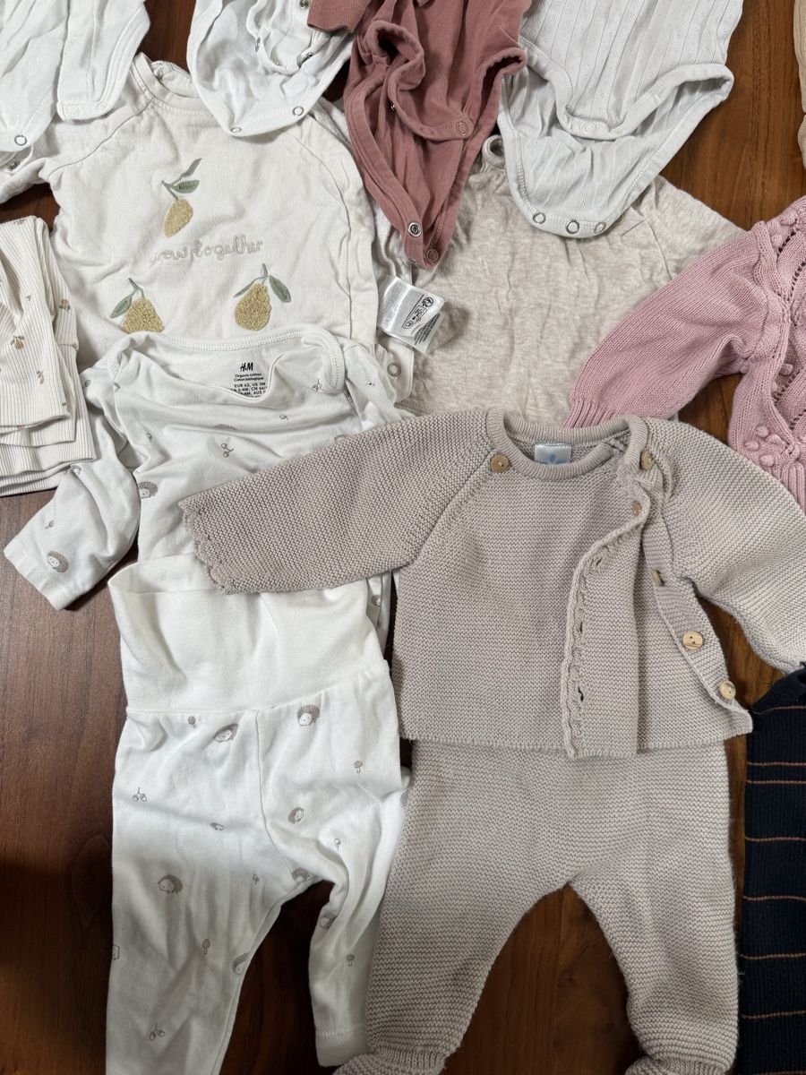 Lotti & Set di vestiti: Baby Kleider Set, Grösse 62, H&M, Petit Bateau – Usato da Forch venduto da kat_98t7 1