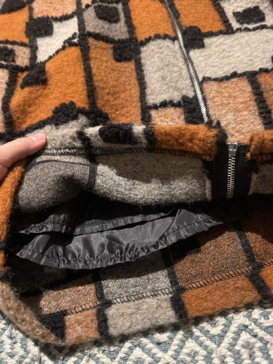 Giacche: Warme Fleecejacke im Patchwork-Stil – Nuovo e nell'imballaggio originale da Basel venduto da SimpleE 6