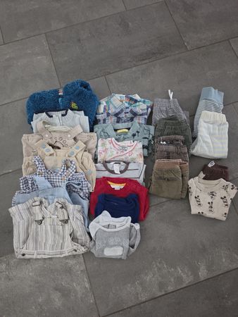 Konvolut Kinderkleidung Grösse 62 + 68 guter Zustand