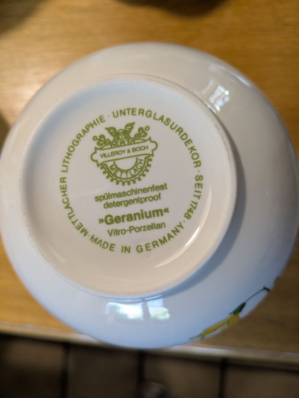 Villeroy & Boch Set di piatti: Geschirrset Villeroy & Boch Geranium – Usato da Muttenz venduto da Koalabaer02 4