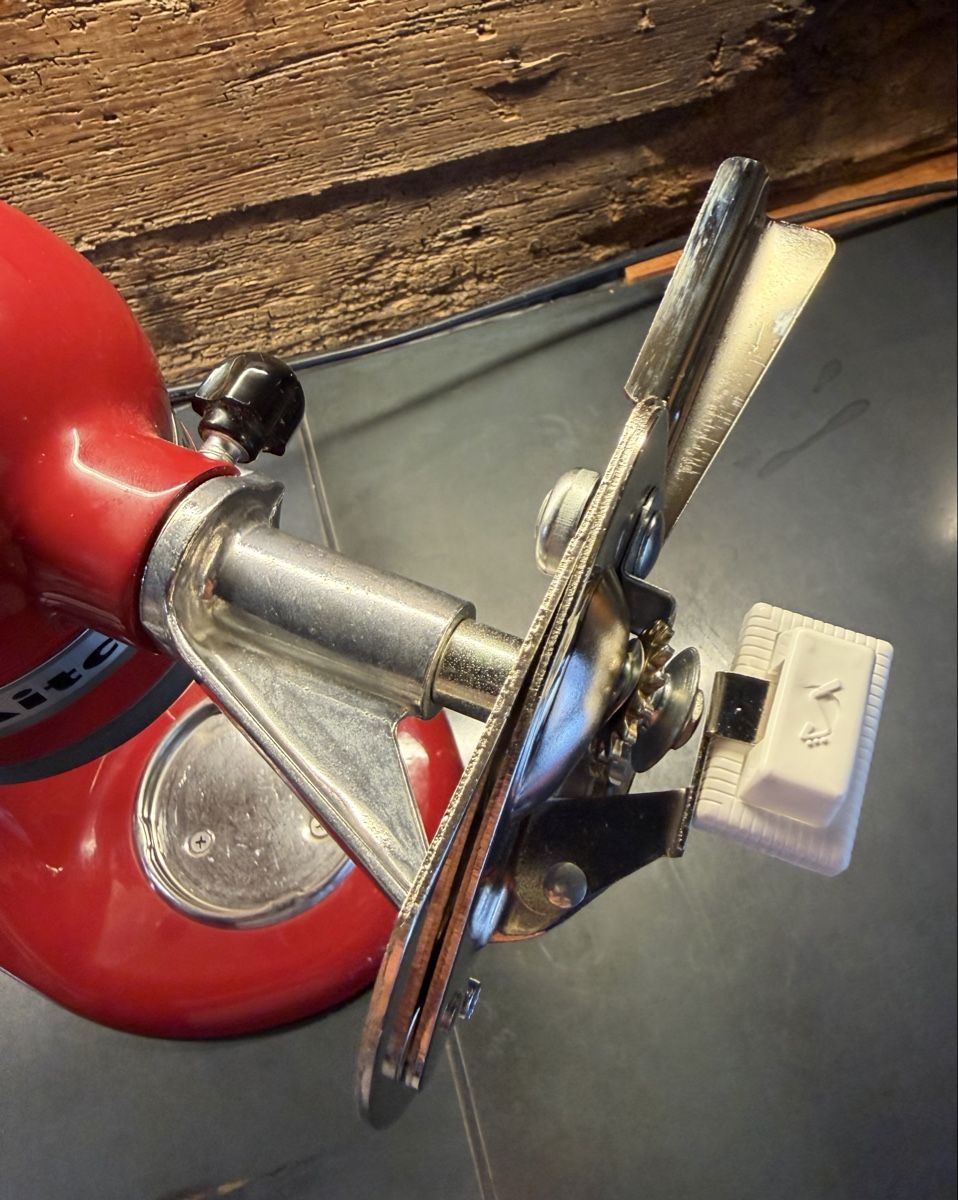 Kitchenaid Küchengeräte: kitchenaid dosenöffner das ultimative tool - ungebraucht – Gebraucht aus amden von horizontblau01 9