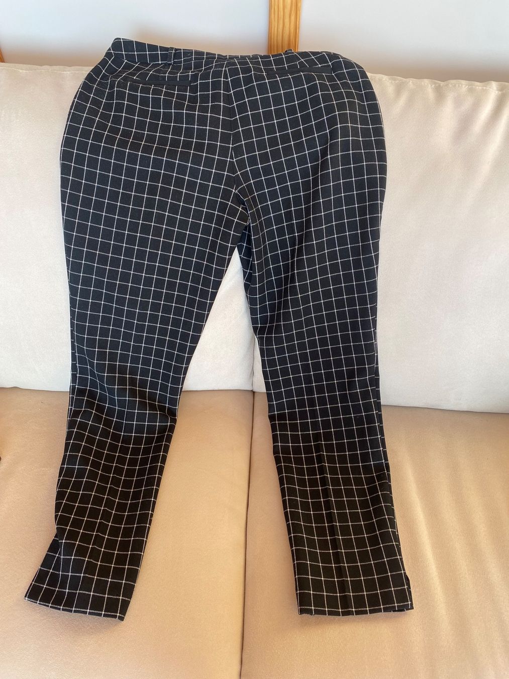 Pantaloni: Atomosphere pantalon 38 neuf – Nuovo (secondo la descrizione) da Belmont-sur-Lausanne venduto da chu_vxf5 1