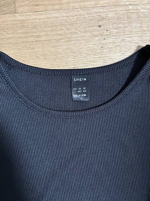 Tops: 2 crop top – Gebraucht aus Monthey von Susii_M 1
