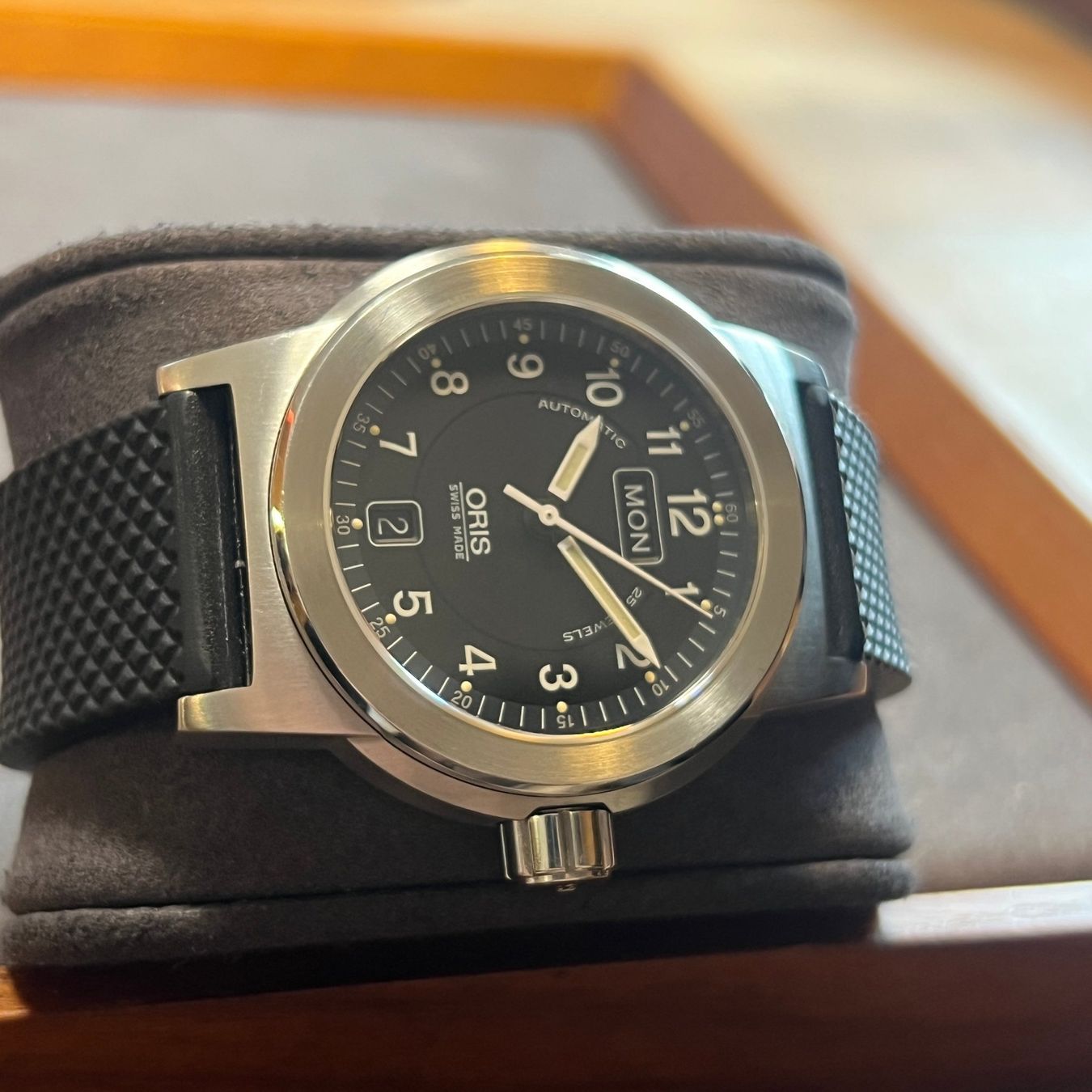 Oris Uhren: FLASH SALE Oris BC3 Day-Date Automatic Full Set 635.7500.416 – Gebraucht aus Carouge GE von Watchaser 6