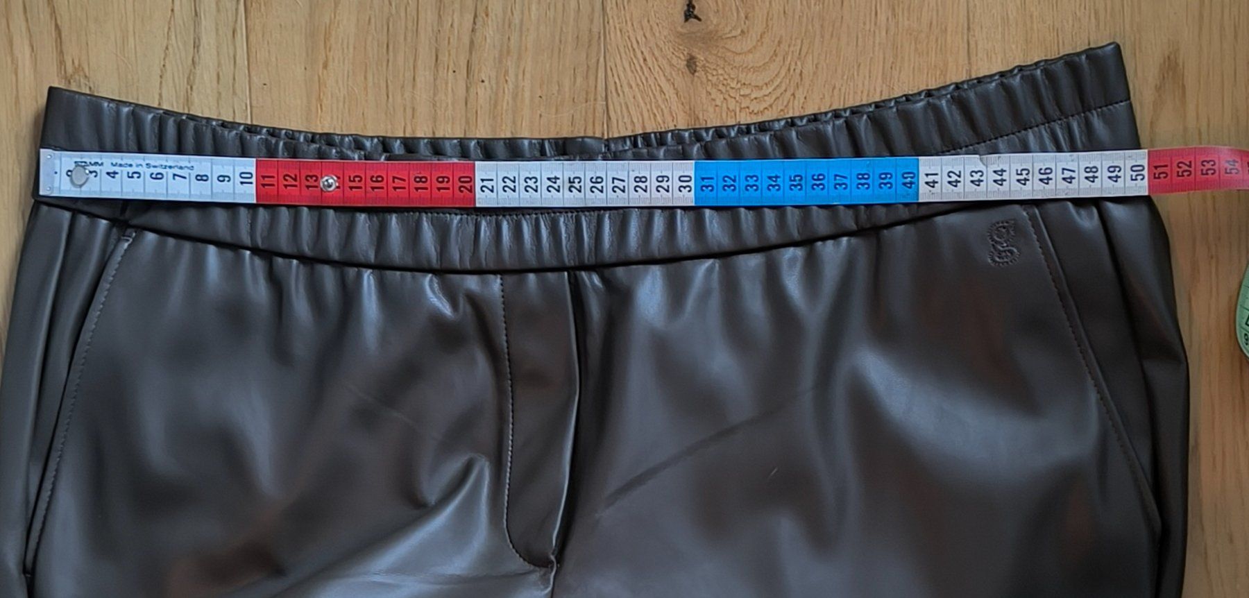 Pantaloni: Gardeur Hose neu, 48 Leder-Optik – Nuovo (secondo la descrizione) da Nottwil venduto da Chazebusi 4