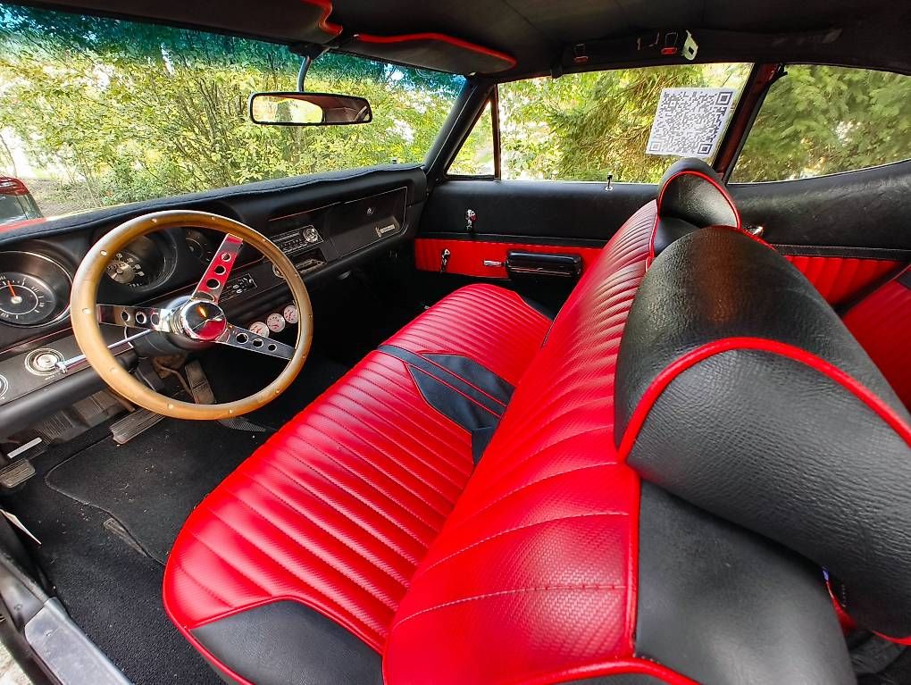 Autos: OLDSMOBILE, Auto, Oldtimer 350 Rocket – D'occasion à Langendorf par was_5cws 2