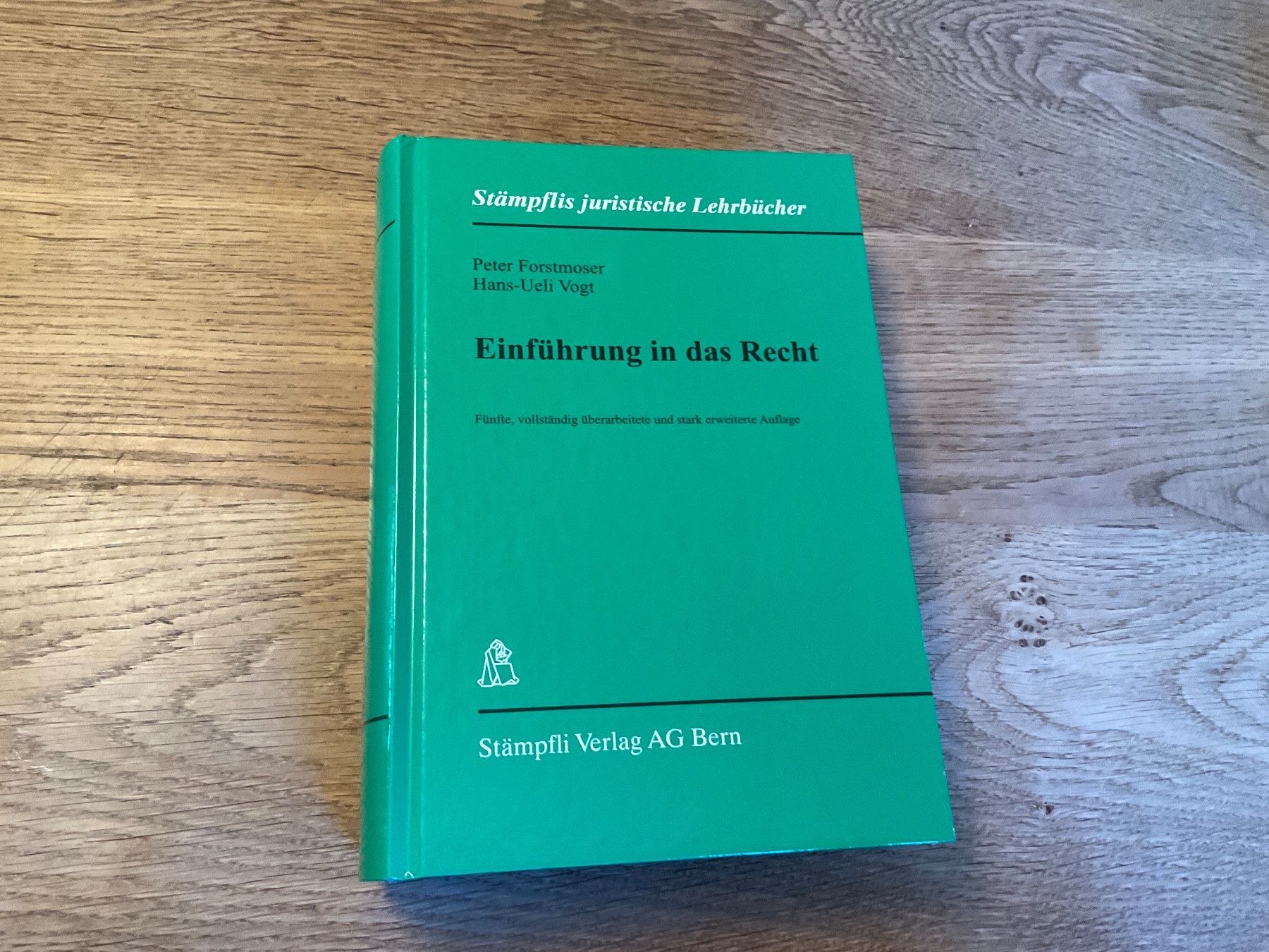 Bücher: Buch Einführung in das Recht – Neu (gemäss Beschreibung) aus Maur von sosteme