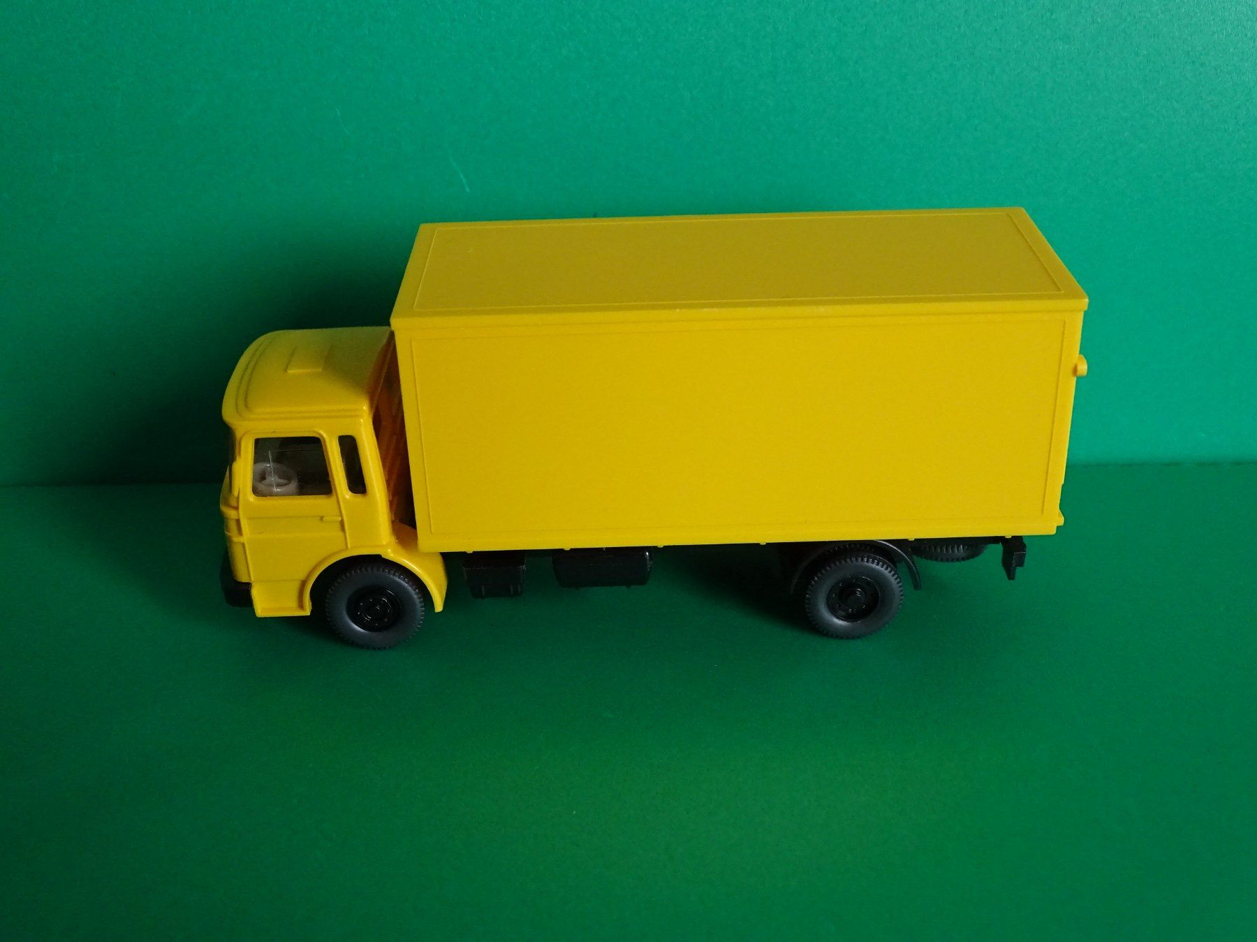 Wiking Modellini d'auto: MAN LKW von Wiking 1/87 – Usato da Bretzwil venduto da Meex 2