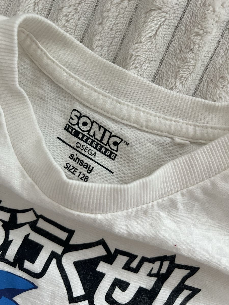Chemises, T-shirts & Polos: SONIC T-SHIRT GR 128 – D'occasion à Basel par theo-g77 2