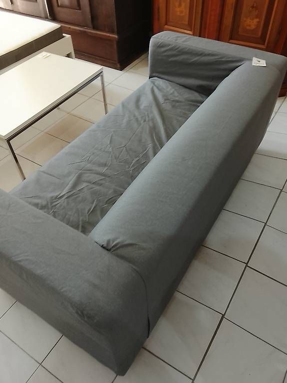 Ikea Divani: Ikea Sofa mit grauen Bezug Neuwertig – Usato da Neuhausen am Rheinfall venduto da galleria13 2