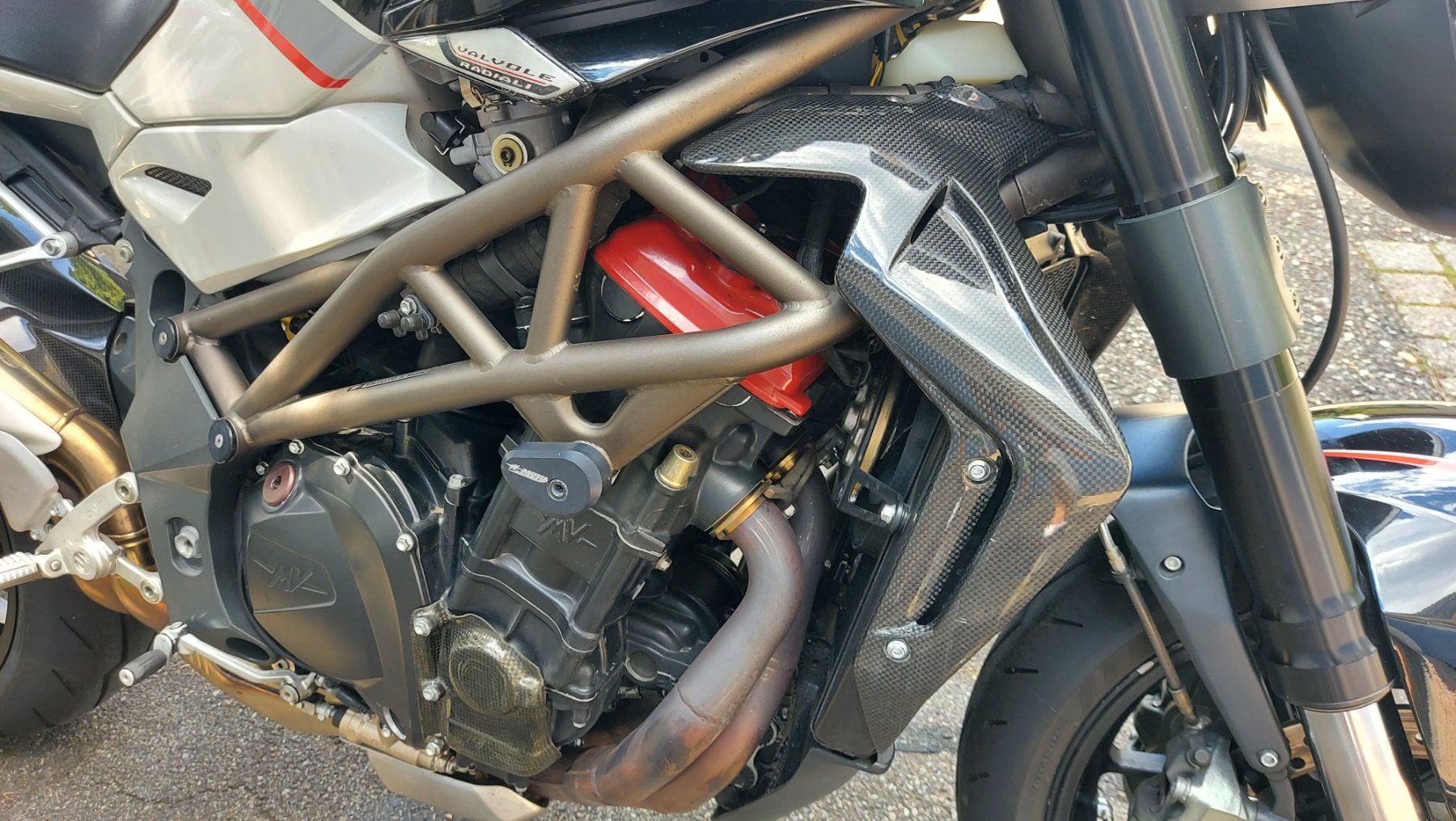 MV Agusta Strada: Top gepflegte MV Agusta Brutale 1090RR – Usato da Wangen ZH venduto da Jannic10 2