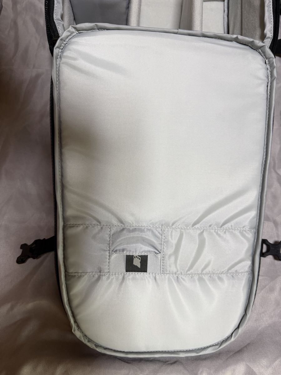 Lowepro Zaini: Lowepro Tahoe BP 150 Rucksack schwarz – Usato da Ballwil venduto da Quinaara 2