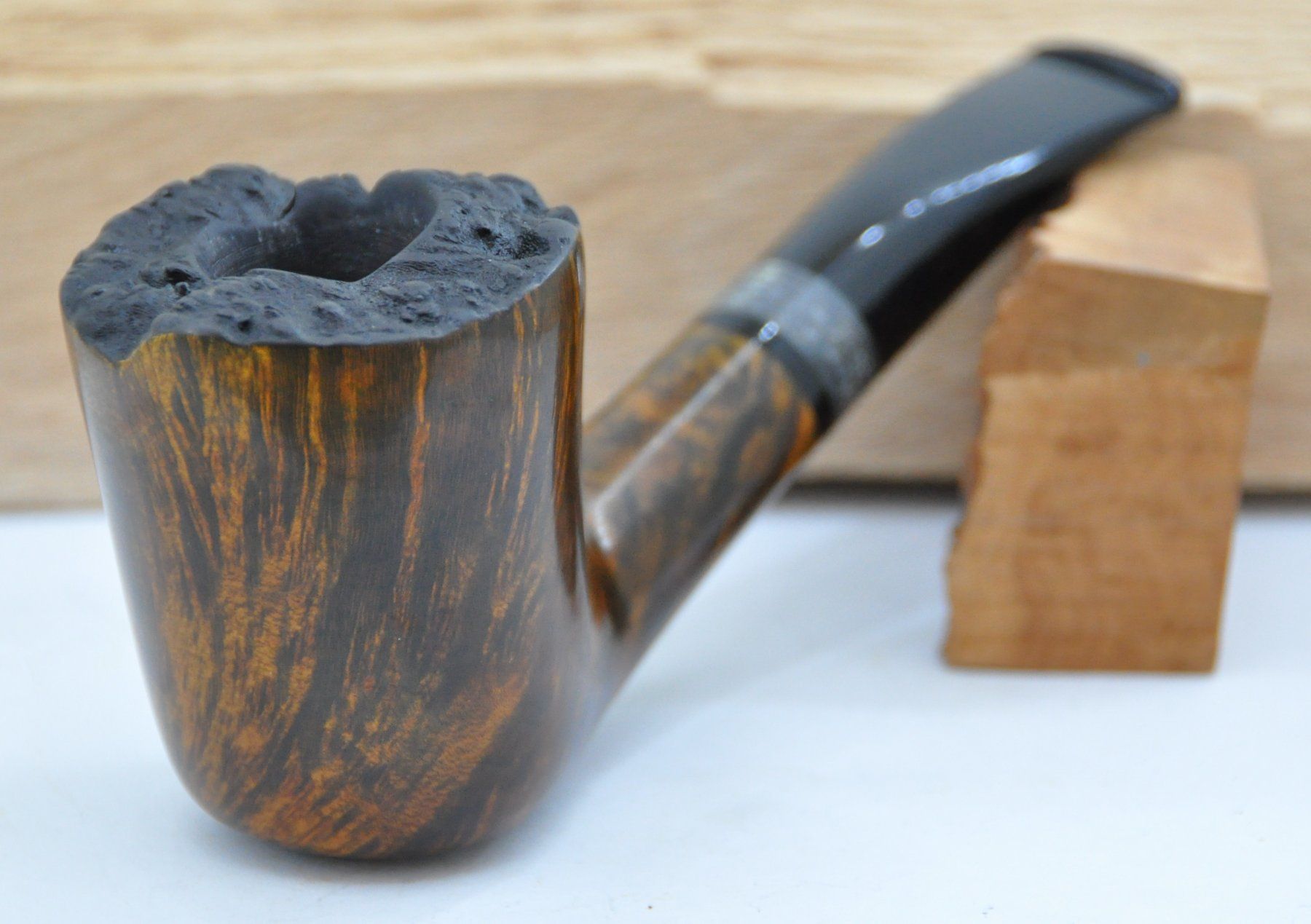 Witschi Pipe & Accessori: Witschi Pfeife (Tabakpfeife) – Nuovo e nell'imballaggio originale da Bern venduto da C158H251N39O46S 1
