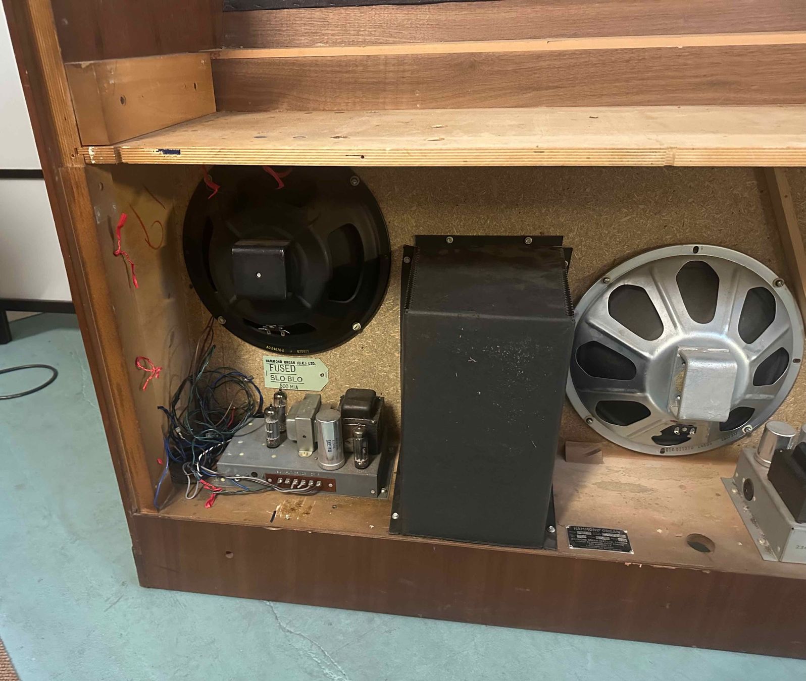 Strumenti musicali: Hammond A100 Leer-Gehäuse – Usato da Zürich venduto da Bestbefore06 3