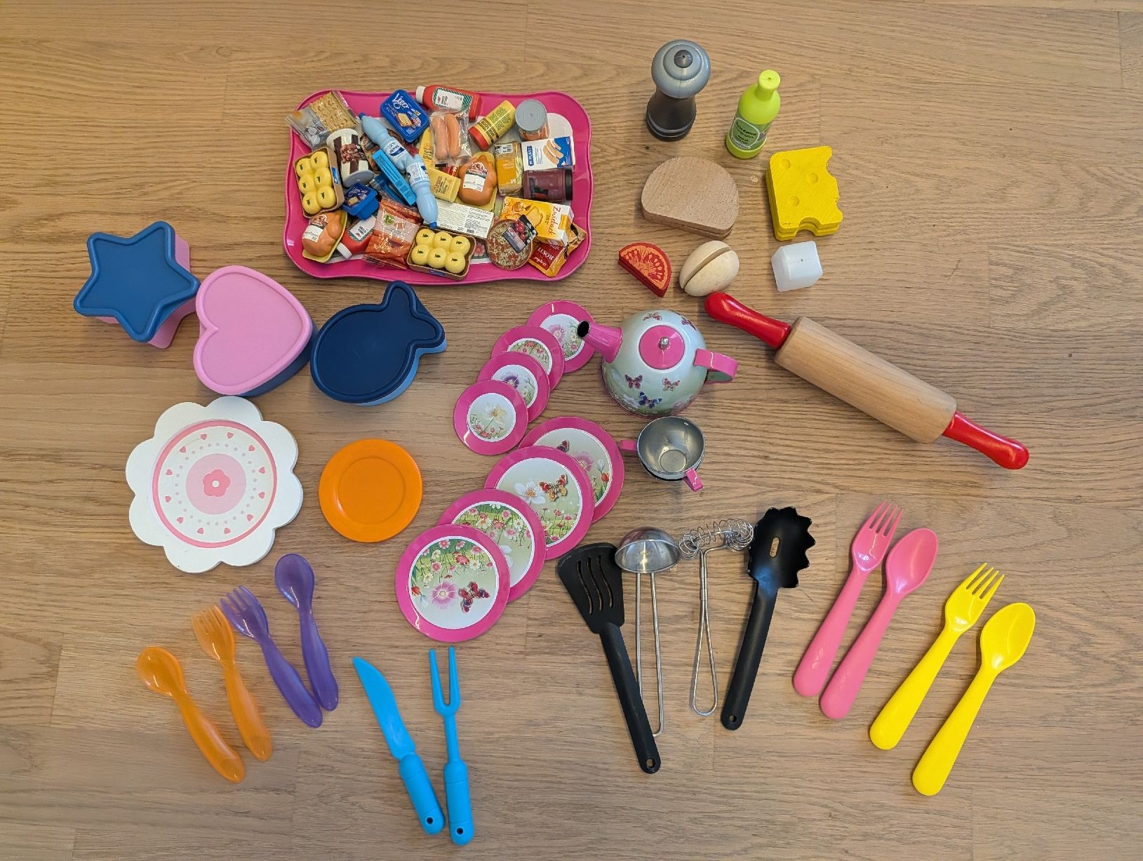 Spielzeuge: Kinder Spielküche aus Holz – Gebraucht aus Wald ZH von andy_ch01 6