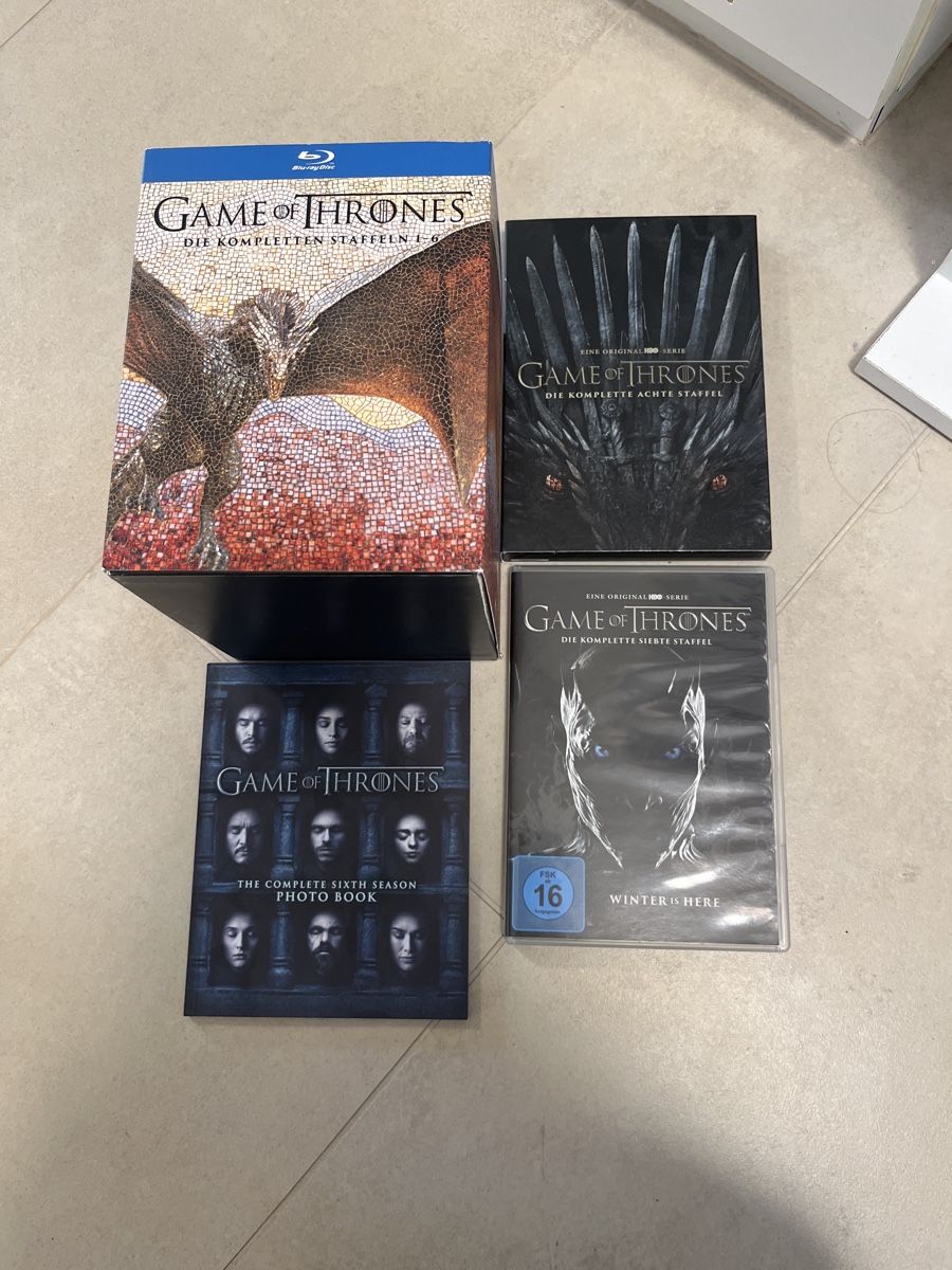 Tutti i DVDs: Game of Throne komplette Serie – Nuovo (secondo la descrizione) da Thayngen venduto da Marulan