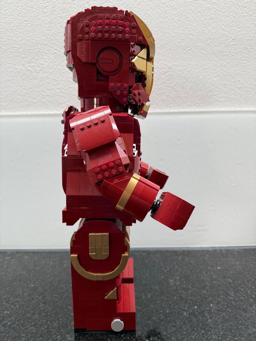 Lego Kit di costruzioni: LEGO Iron Mans Helm 76165, Iron Man Mega Figur – Nuovo (secondo la descrizione) da Täuffelen venduto da dinugraf 3
