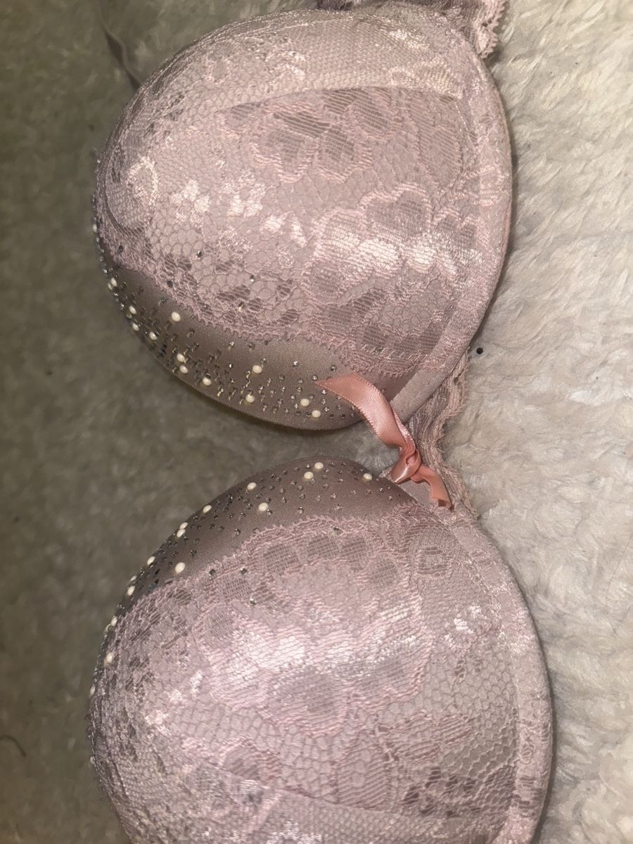 Altra biancheria intima: Rosa Spitze BH, Grösse 75B - Wunderschön & bequem! – Usato da Liestal venduto da isa_8y72 6