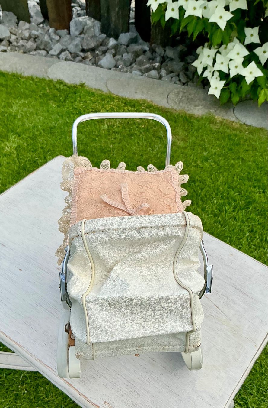 Carrozzine per bambole: ALTER NOSTALGIE PUPPENWAGEN – Usato da Zell LU venduto da Silvermemory 4