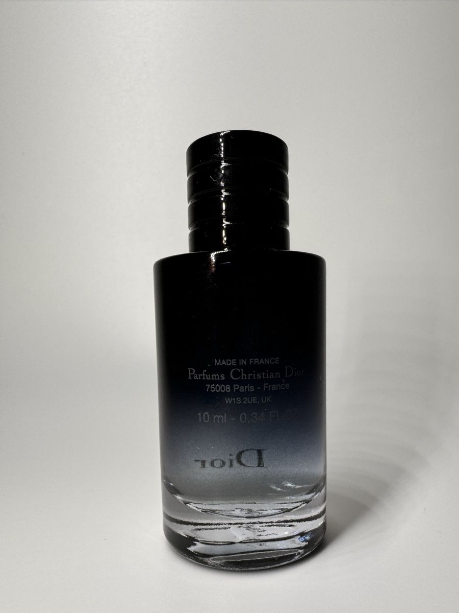 Dior Profumi & Eau de Toilette: Dior Sauvage Eau de Parfum 10 ml - NEU – Nuovo (secondo la descrizione) da Düdingen venduto da parfum_tester 1
