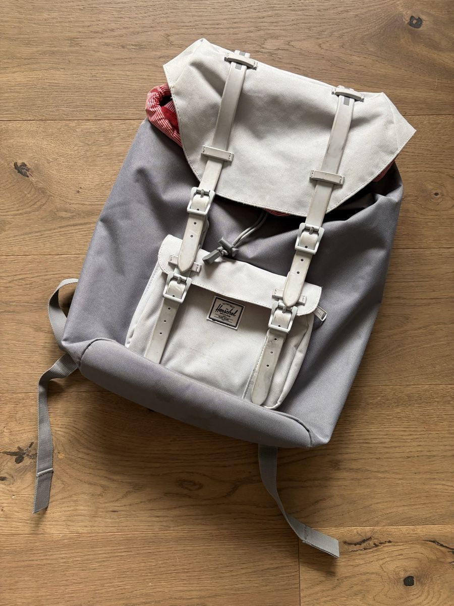Herschel Zaini: Sac à dos Herschel gris – Usato da le landeron venduto da Ciuffo