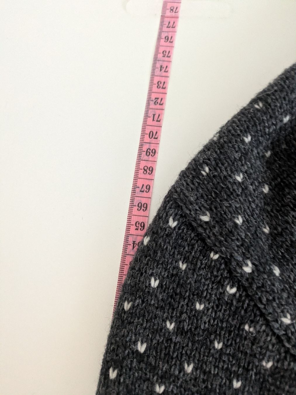 Maglioni & Felpe: Winterpullover von Nirvana, Grösse XL, 49% Wolle – Usato da Rorschach venduto da joh_v2y2 6