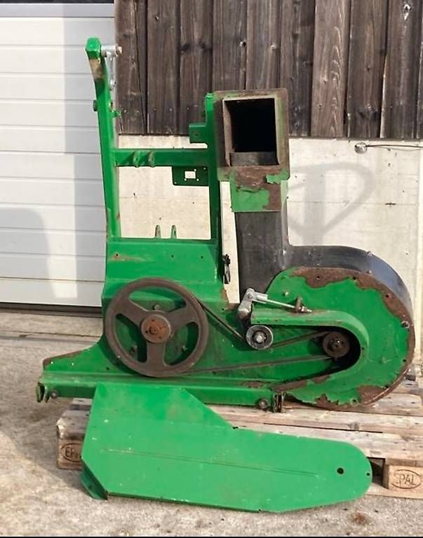 John Deere Trattori: Tracteur tondeuse John Deere bac – Usato da Couvet venduto da nicolas30 1