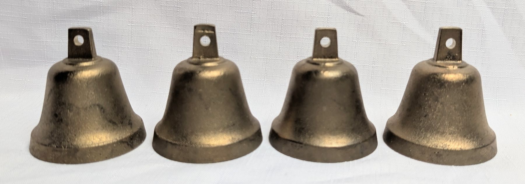 Campanacci mucche: 4er Set Glocken - Glocke – Nuovo (secondo la descrizione) da Wängi venduto da ABIZONE-86 2
