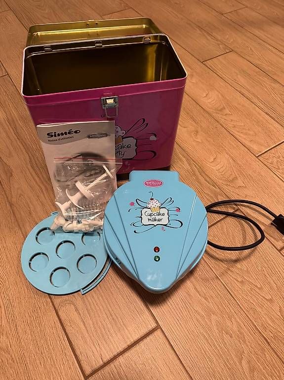 Küchengeräte: Cupcake Maker – Neu (gemäss Beschreibung) aus Rivera von Giada18