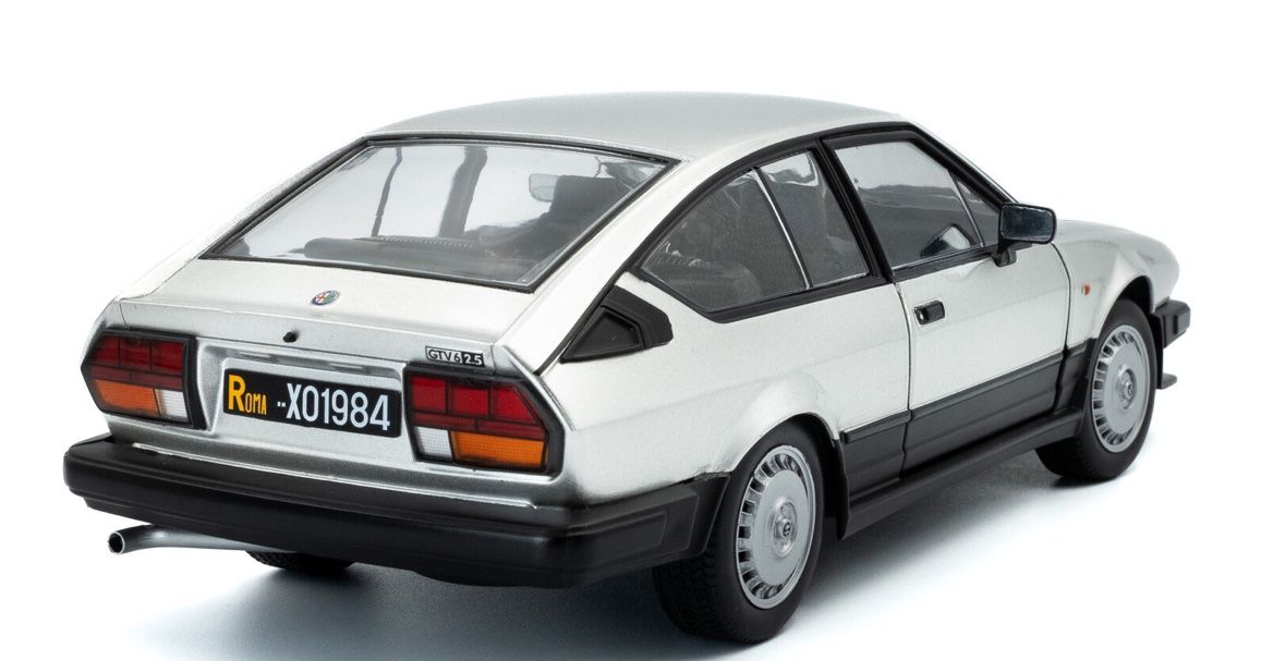 Alfa Romeo Modellini d'auto: Alfa Romeo GTV6 Solido 1:18 – Nuovo e nell'imballaggio originale da Luzern venduto da aa43modelcars-Luzern 2