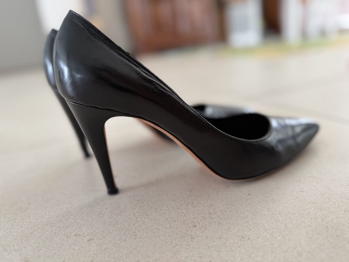 Navyboot Scarpe da donna: NAVYBOOT City Pumps aus Leder Gr. 40 – Usato da Zug venduto da kow_6xr6