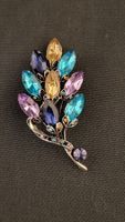 Modeschmuck-Brosche