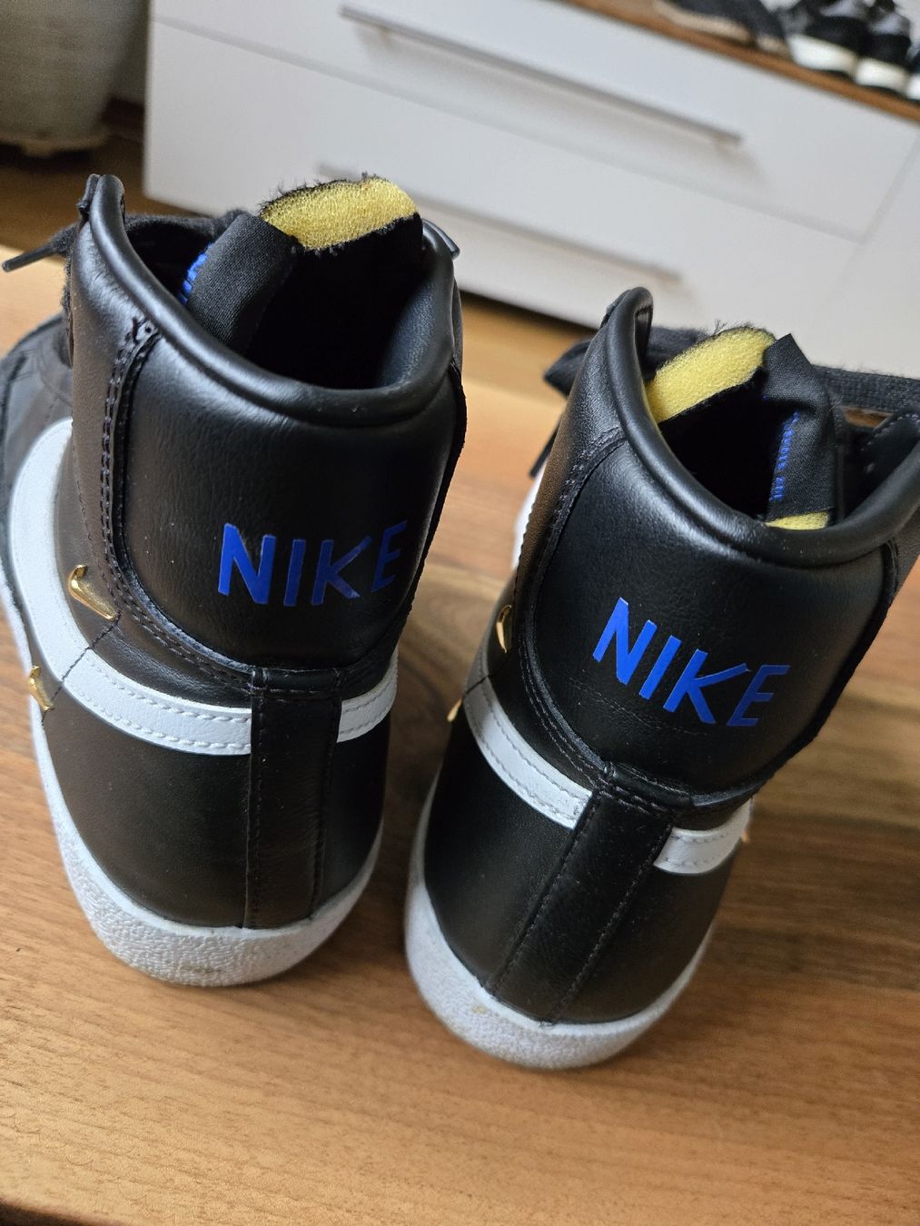 Nike Scarpe da uomo: Nike Blazer gr.40.5 – Usato da Zürich venduto da Deesay 3