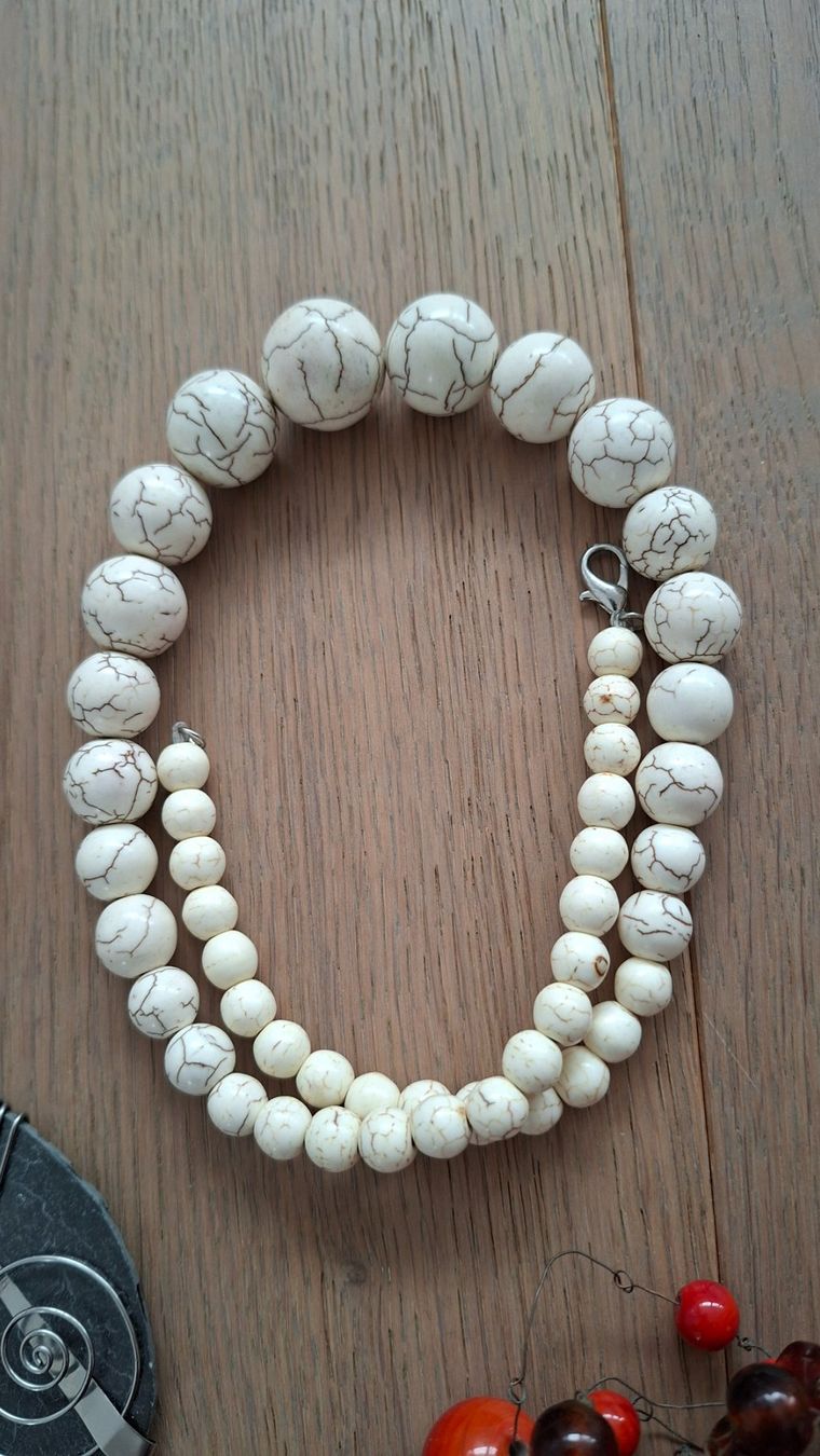 Sonstiger Schmuck: Alter Modeschmuck: Glas-Perlen, Steine – Gebraucht aus Emmenbrücke von thokasaluni 3