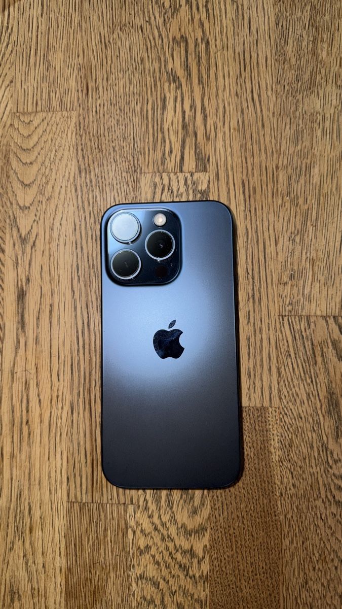 Apple Telefoni cellulari / Smartphones: Iphone 15 Pro 128 GB Blau – Usato da Reinach AG venduto da FulcinitiF 1