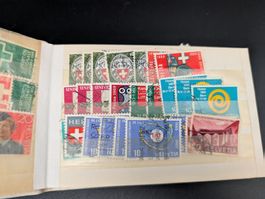 Briefmarkenalbum Schweiz & International 60er Jahre
